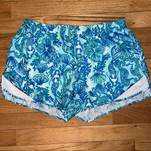 Lilly Pulitzer size small ocean trail shorts